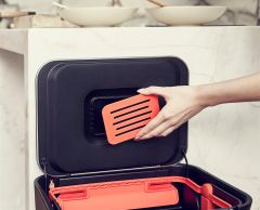 Joseph Joseph Titan Çöp Kovası 30 Litre Paslanmaz Çelik