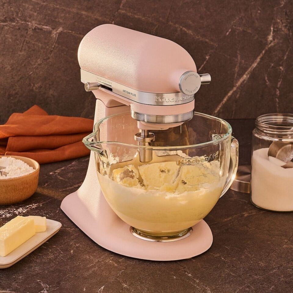 KitchenAid Artisan Plus 4,7 L Stand Mikser- Feather Pink