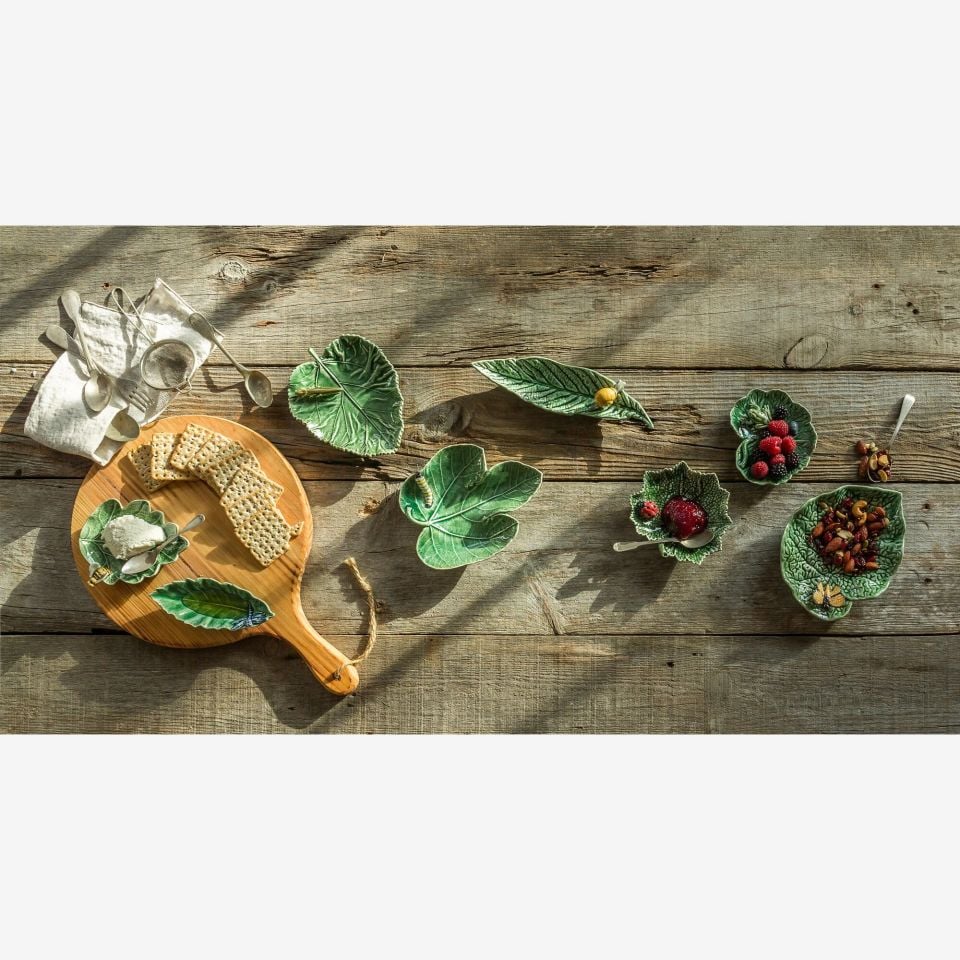 Yeşil Seramik Servis Tabağı 25 Cm Cabbage Collection by Bordallo Pinherio