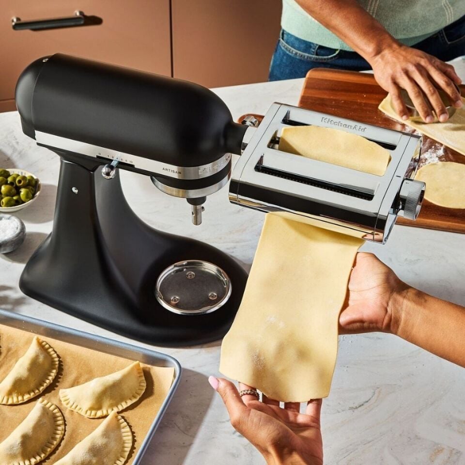 KitchenAid 3in1 Makarna Açma ve Kesme Aparatı Chromed Steel