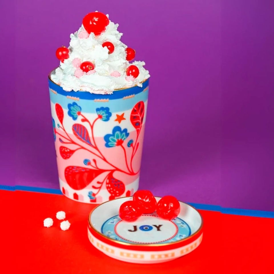 Baci Milano Mamma Mia Yaprak Desenli Tabaklı Espresso Fincanı 5,5 cm x 7 cm