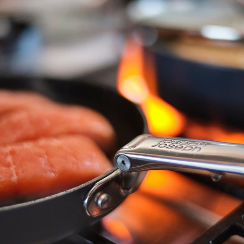 Joseph Joseph Space 24 cm Kızartma Tavası