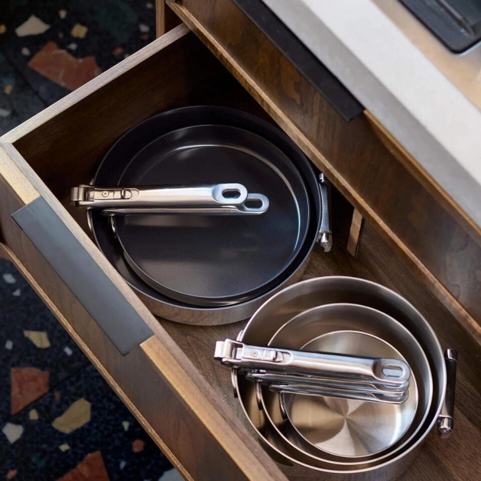 Joseph Joseph Space 3 Katmanlı Paslanmaz Çelik Seramik Kaplama 24 cm Kızartma Tavası