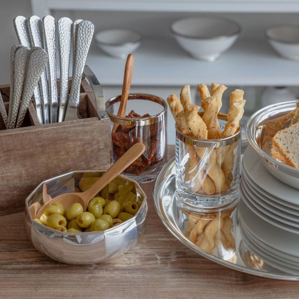 Edzard On Köşeli Kase