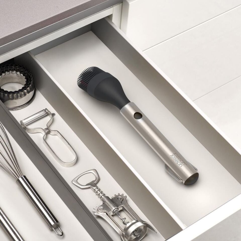 Joseph Joseph GrillOut Uzatılabilir Saplı Siyah Silikon Barbekü Fırçası