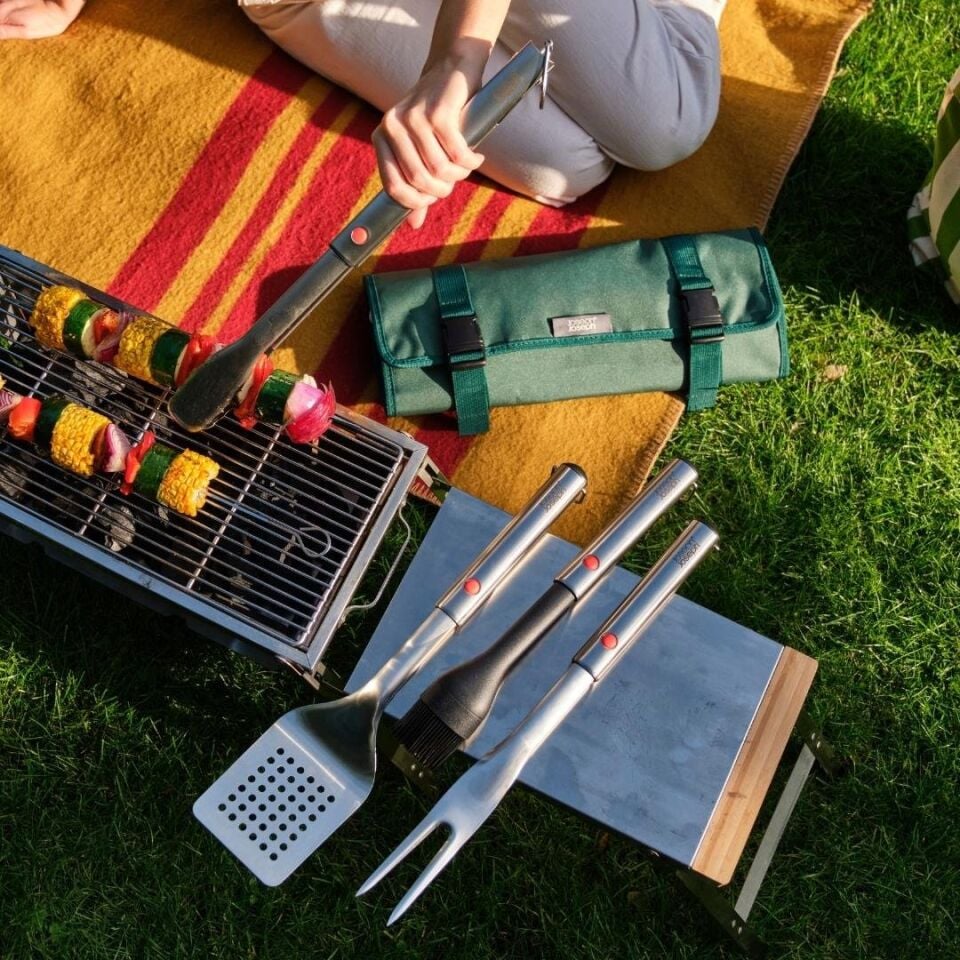 Joseph Joseph GrillOut 3 Lü Paslanmaz Çelik Barbekü Spatulası, Maşa ve Çatal Seti