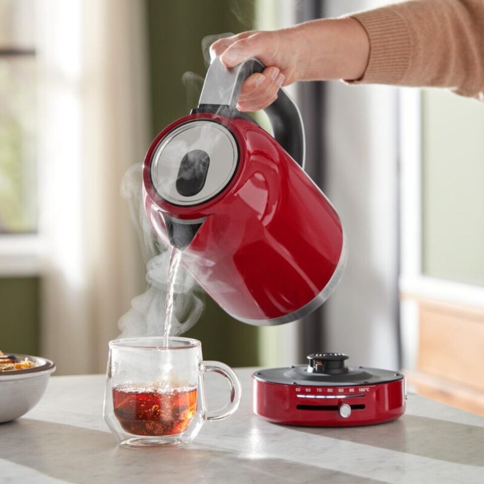KitchenAid 1,7 L Değişken Sıcaklıklı Su Isıtıcısı