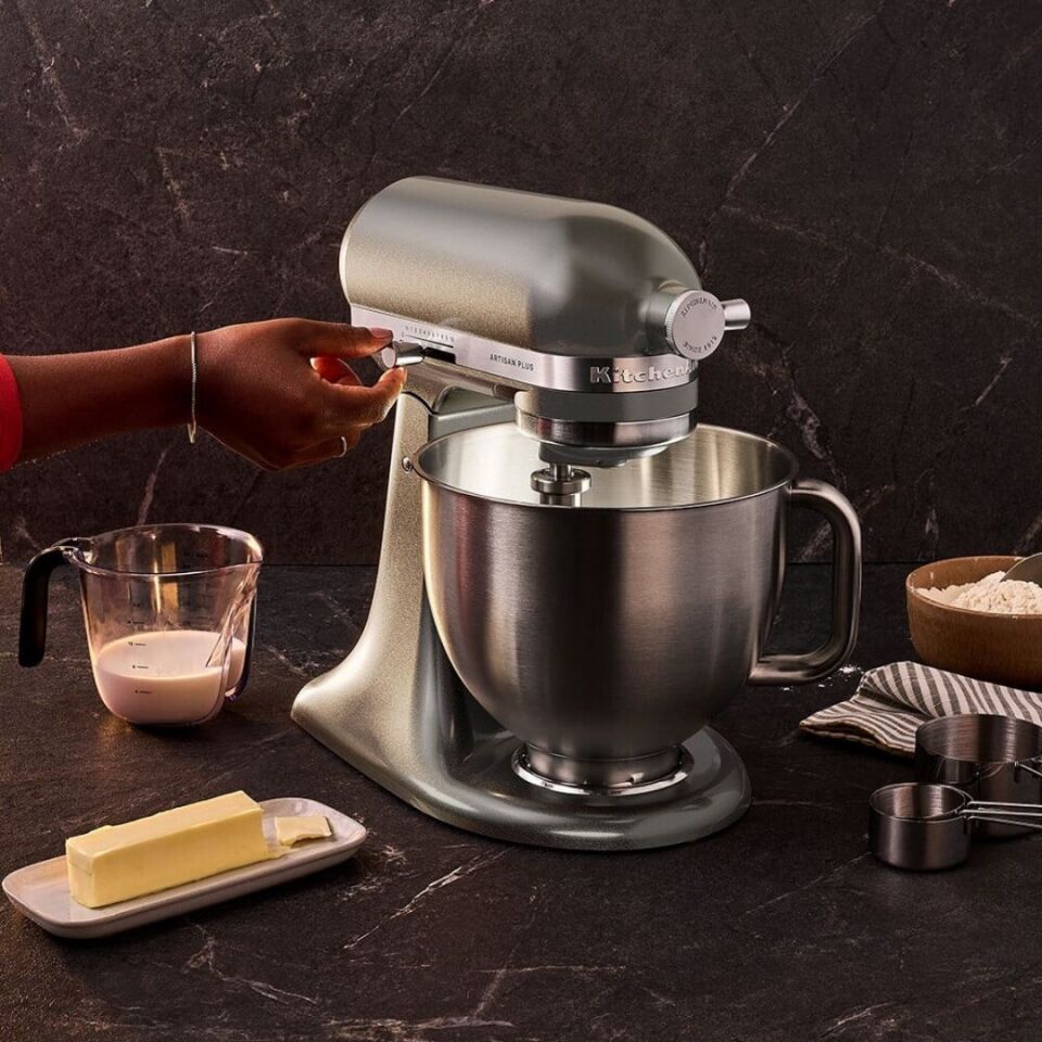 KitchenAid Artisan Plus 4,7 L Stand Mikser 5KSM50PK - Medallion Silver