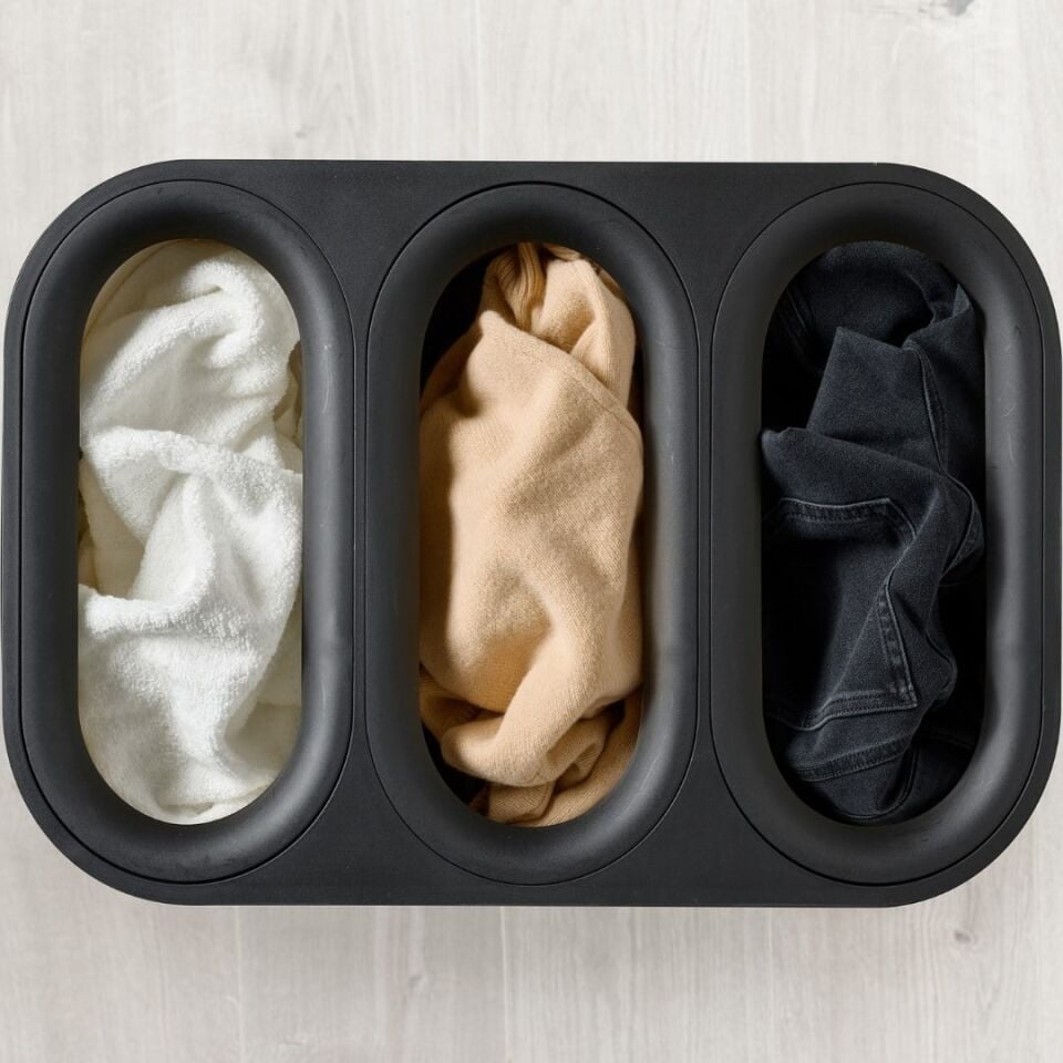 Joseph Joseph Tota 90 L Trio Luxe 3 Bölmeli Çamaşır Ayırma Sepeti - Siyah