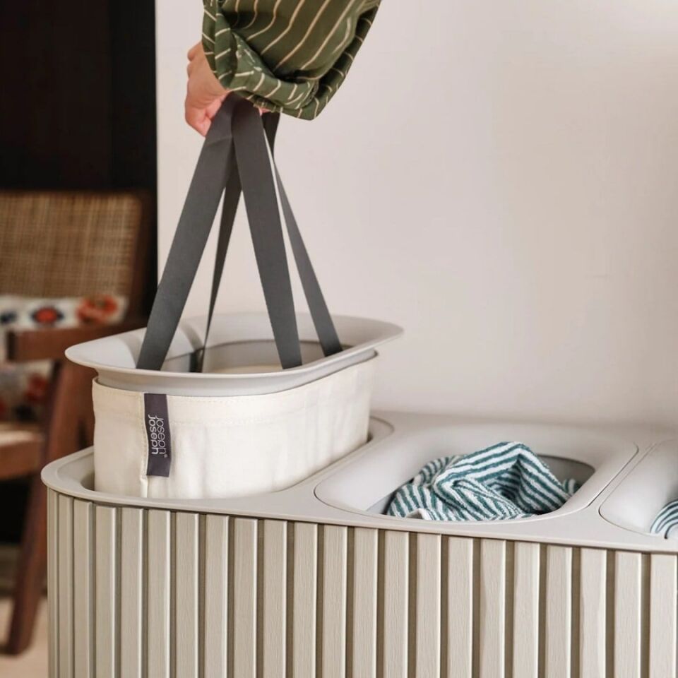 Joseph Joseph Tota 90 L Trio Luxe 3 Bölmeli Çamaşır Ayırma Sepeti - Ekru